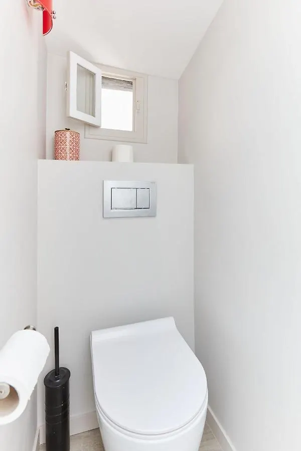 St Germain Des Pres With Balcony - Cityapartmentstay Daire